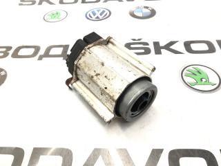 Мотор рулевой рейки Skoda Octavia 2011