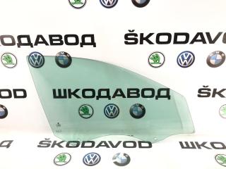 Стекло двери переднее правое Skoda Octavia 2015
