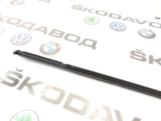 Молдинг стекла передний правый Octavia RS 2014 A7 (5E)