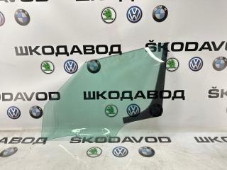 Стекло двери переднее левое Skoda Yeti 2009