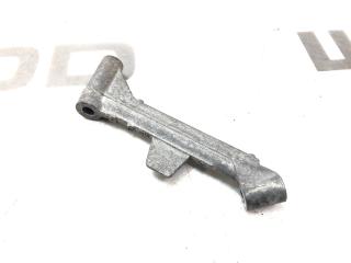 Запчасть кронштейн турбины Skoda Octavia RS 2010