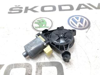 Запчасть мотор стеклоподъемника передний левый Skoda Octavia