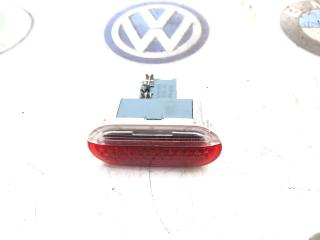 Запчасть плафон подсветки карты двери Skoda Octavia 2011