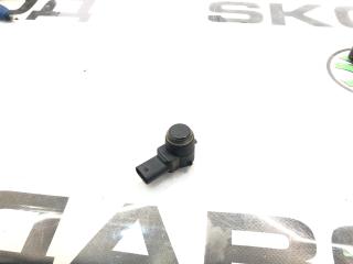 Фото запчасти датчик парктроника передний Mercedes-Benz ML 2009 Б/У запчасть Запчасть датчик парктроника передний Mercedes-Benz ML 2009