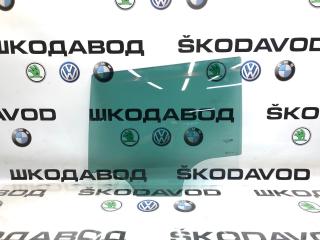 Стекло двери заднее левое Skoda Yeti 2015