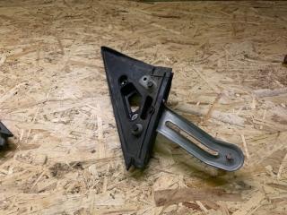 Запчасть крепление зеркала левое Subaru Legacy 2009