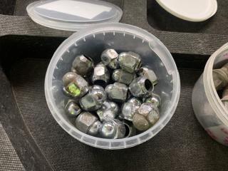 Запчасть гайки колес Subaru Legacy 2009