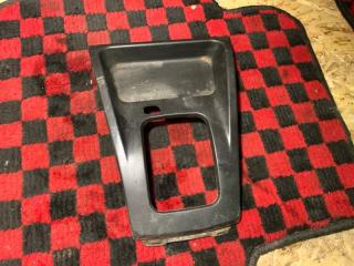 Запчасть консоль акпп Subaru Impreza 1999