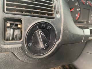 Запчасть блок управления светом Volkswagen Golf 2000