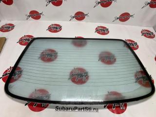 Запчасть стекло заднее Toyota Carina E 1994