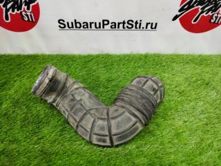 Запчасть патрубок воздушного фильтра Ford Focus 2004