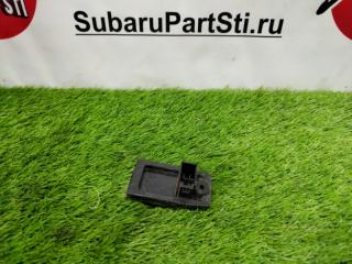 Запчасть реле вентилятора печки Ford Focus 2004