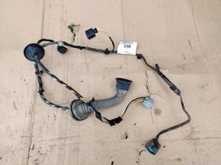 Запчасть коса двери передняя левая Ford Focus 2004