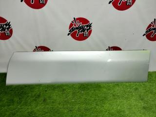 Запчасть молдинг на дверь передний правый Lexus GS300 2001