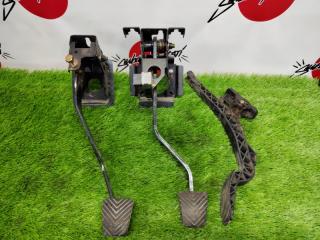 Запчасть педали Hyundai Sonata 2006