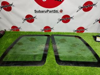 Запчасть стекло собачатника Land Rover Freelander 2000