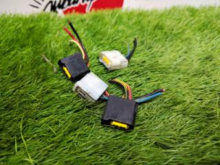 Запчасть разъем на катушку Subaru Impreza 2010