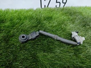 Запчасть датчик детонации Toyota Corolla 2011