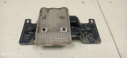 Запчасть кронштейн подвесного подшипника задний LAND ROVER Freelander 2 поколение 2007