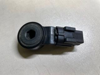 Фото запчасти датчик детонации Toyota CAMRY 2015 Б/У запчасть Запчасть датчик детонации Toyota CAMRY 2015