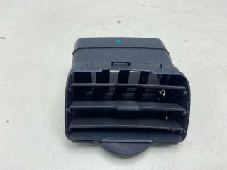 Запчасть дефлектор воздушный левый Hummer H3 2005