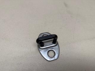 Запчасть ответная часть замка двери VOLKSWAGEN Polo 5 поколение 2014