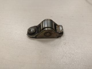 Фото запчасти рокер TOYOTA COROLLA 10 поколение 2007 Б/У запчасть Запчасть рокер TOYOTA COROLLA 10 поколение 2007