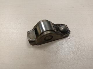 Фото запчасти рокер TOYOTA COROLLA 10 поколение 2007 Б/У запчасть Запчасть рокер TOYOTA COROLLA 10 поколение 2007