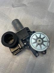 Запчасть моторчик стеклоподъемника передний правый Toyota RAV 4 2020