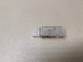 Запчасть плафон салонный VOLKSWAGEN Polo 5 поколение 2010