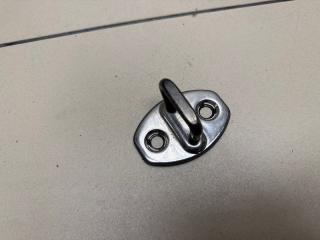 Запчасть ответная часть замка двери VOLKSWAGEN Polo 5 поколение 2011