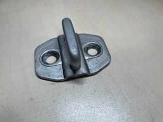 Фото запчасти ответная часть замка двери Mercedes-Benz GLK 1 поколение 2012 Б/У запчасть Запчасть ответная часть замка двери Mercedes-Benz GLK 1 поколение 2012