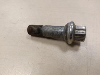 Фото запчасти болт колесный Mercedes-Benz S-СLASS 6 поколение 2018 Б/У запчасть Запчасть болт колесный Mercedes-Benz S-СLASS 6 поколение 2018