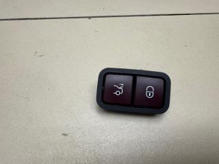 Фото запчасти кнопка открывания багажника Mercedes-Benz S-СLASS 6 поколение 2018 Б/У запчасть Запчасть кнопка открывания багажника Mercedes-Benz S-СLASS 6 поколение 2018