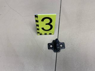 Запчасть ответная часть замка двери SSANGYONG ACTYON 2 поколение 2014