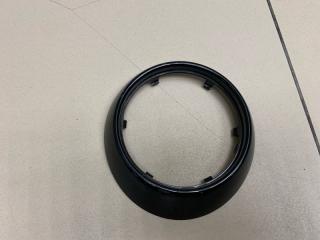 Запчасть накладка дефлектора воздушного передняя RENAULT Kaptur 1 поколение 2018