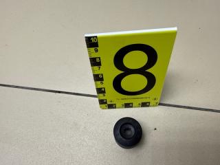 Запчасть колпачок колесного болта VOLKSWAGEN Touareg 2020