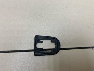 Запчасть прокладка ручки двери задняя FORD FOCUS 2 2011