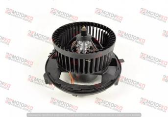 Запчасть моторчик отопителя салона SKODA OCTAVIA /AUDI A7 13- /VW GOLF VII 12-