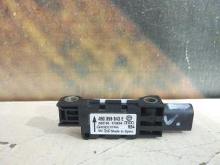 Запчасть датчик airbag AUDI A8 2004