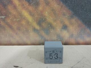 Фото запчасти реле Volkswagen Touareg 2003 контрактная запчасть Запчасть реле Volkswagen Touareg 2003