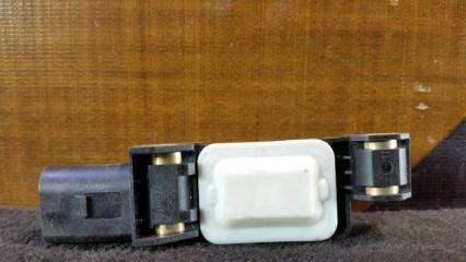 Запчасть датчик airbag Volkswagen Touareg 2003