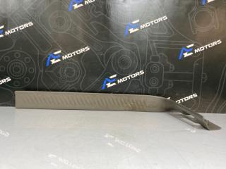 Запчасть накладка на порог левая Chevrolet TrailBlazer 2004