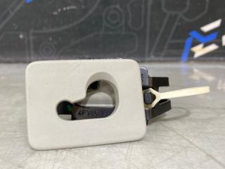 Запчасть крючок для шторки левый AUDI A6 Allroad 2007