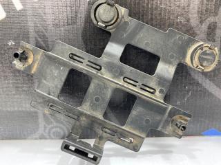 Запчасть кронштейн блока управления Porsche Cayenne 2003