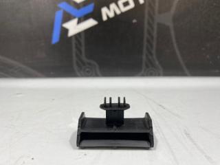 Запчасть крепеж Porsche Cayenne 2003