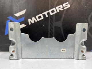 Запчасть кронштейн центральной консоли Porsche Cayenne 2003