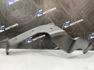 Запчасть воздуховод правый Porsche Cayenne 2003