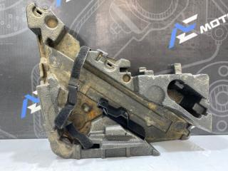 Запчасть отсек под инструмент Porsche Cayenne 2003