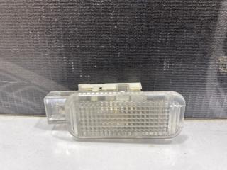 Запчасть плафон салона AUDI A6 Allroad 2006